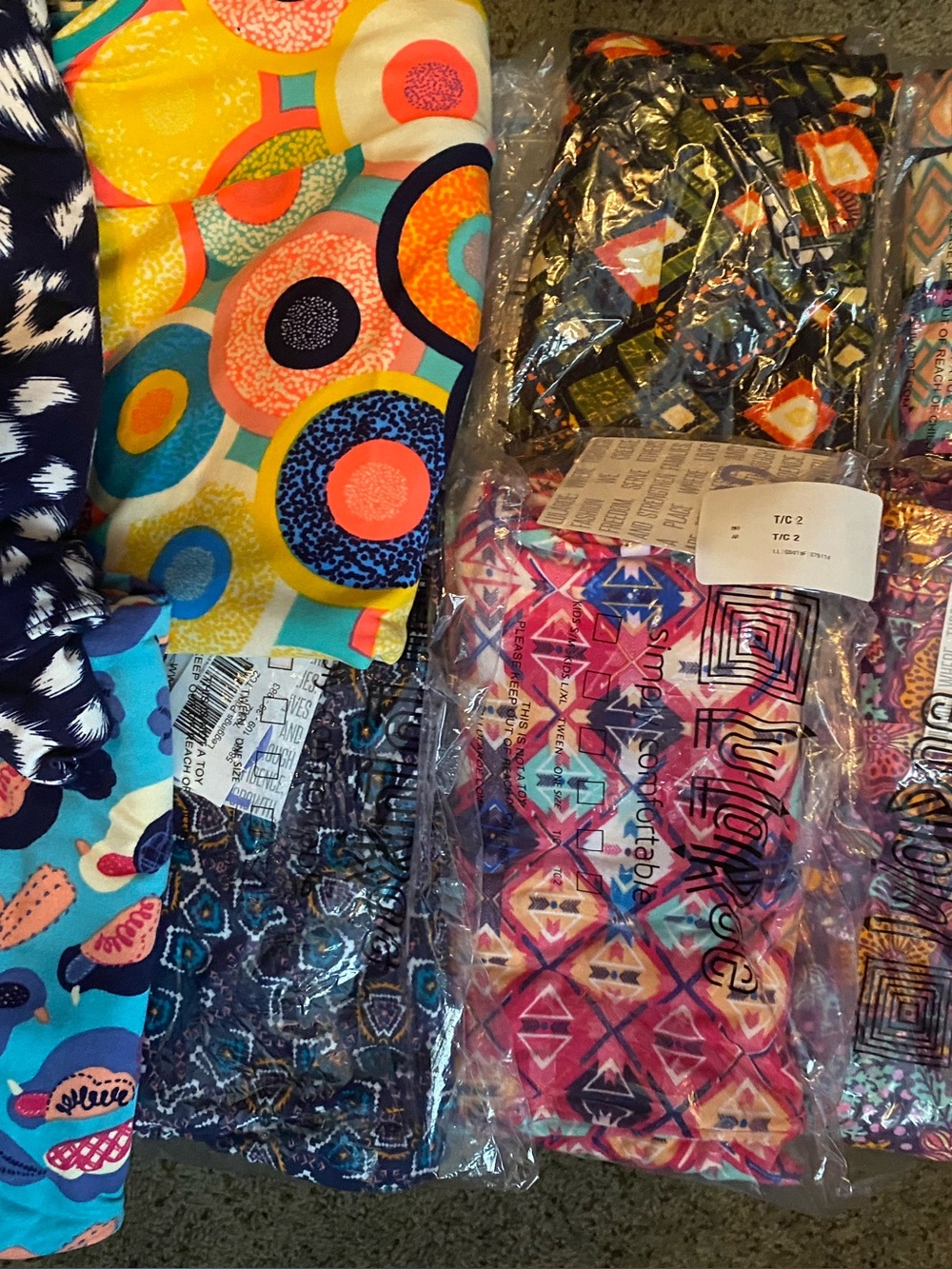 lot of 8 TC2 LuLaRoe Leggings